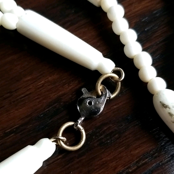 Vintage 1960s Wood Bead Tropical Necklace - Picture 9 of 11